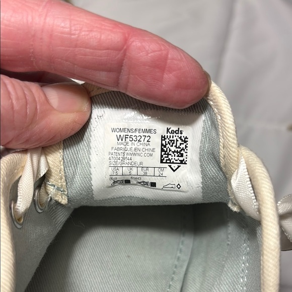 Keds X Kate Spade New York
Glitter Sneakers - Picture 7 of 9